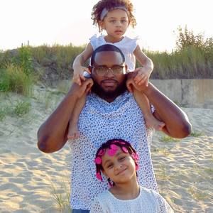 Meet your Posher, Reginald